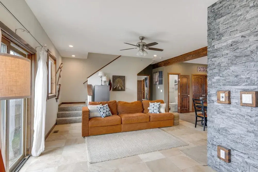 4 Mi to Hot Springs! Modern Mtn Home in Pagosa