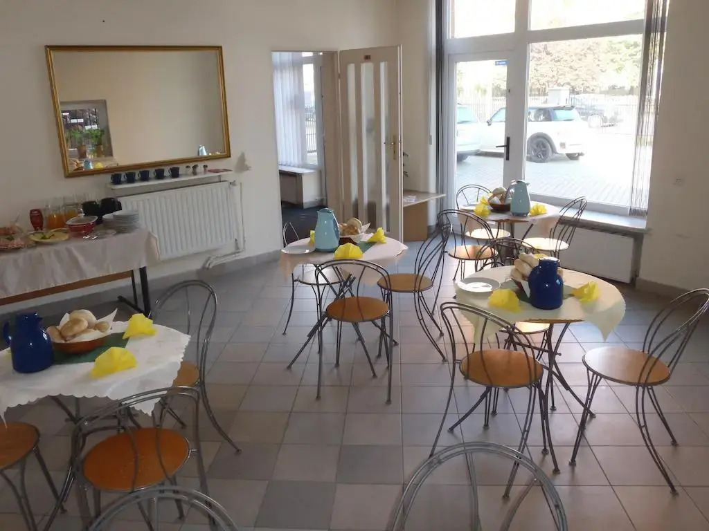 Hostel Incom
