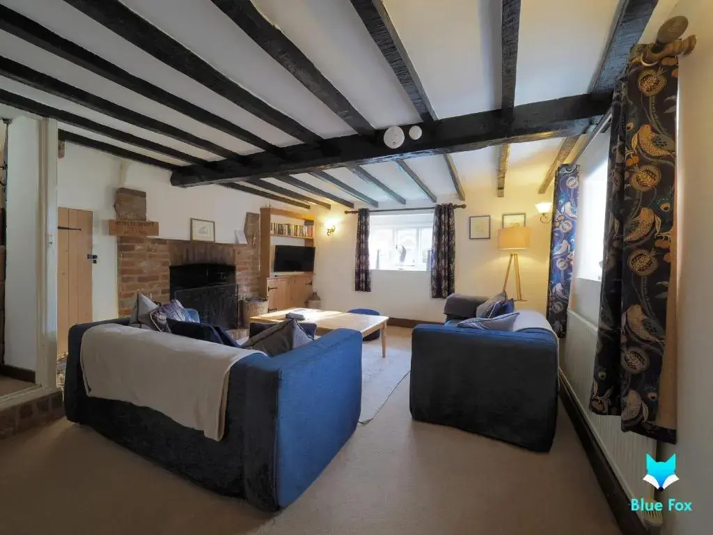 Bere Cottrage -Beamed 400 year old cottage, giving you a taste of the Garden of England