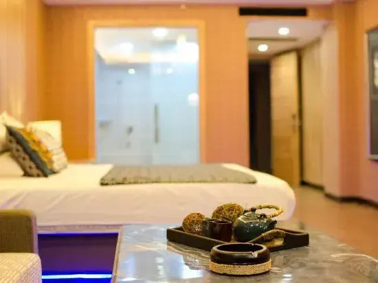Lijiang Source Resort Hotel