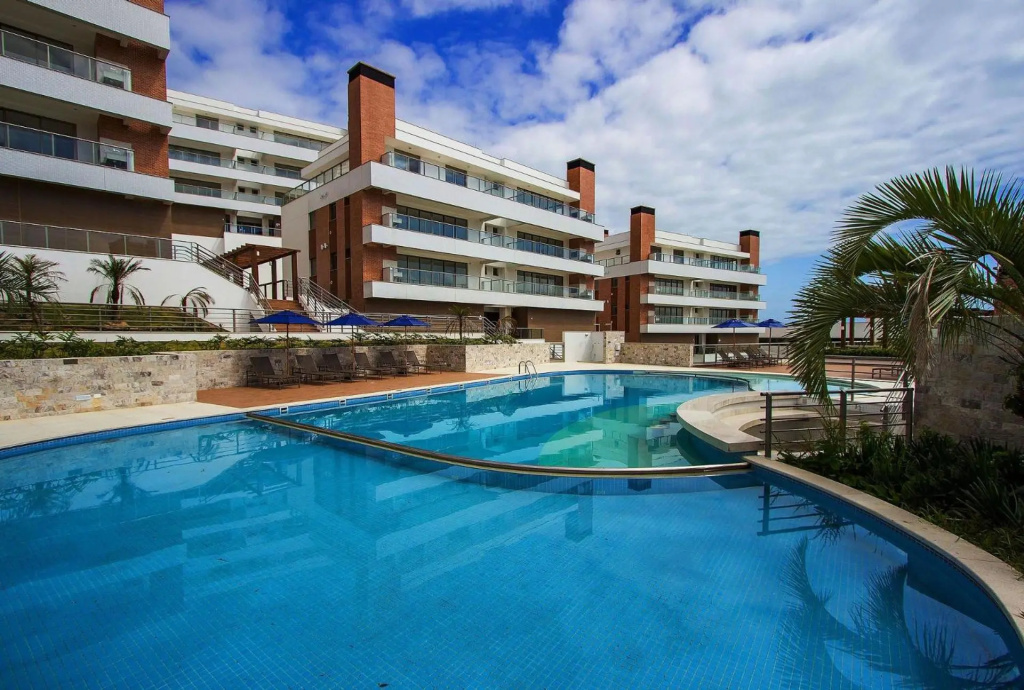 Punta Blu 102-9 - Condomínio luxuoso com vista para o mar - Piscina - Quadra poliesportiva
