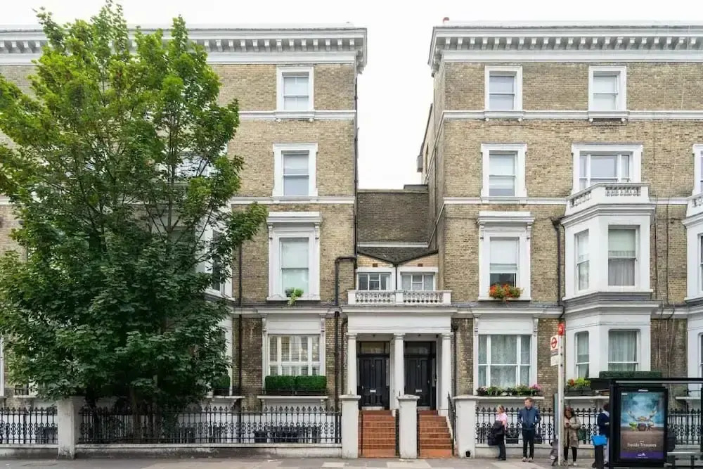 Stunning 2 Bed Apt, Sleeps 4 nr Chelsea