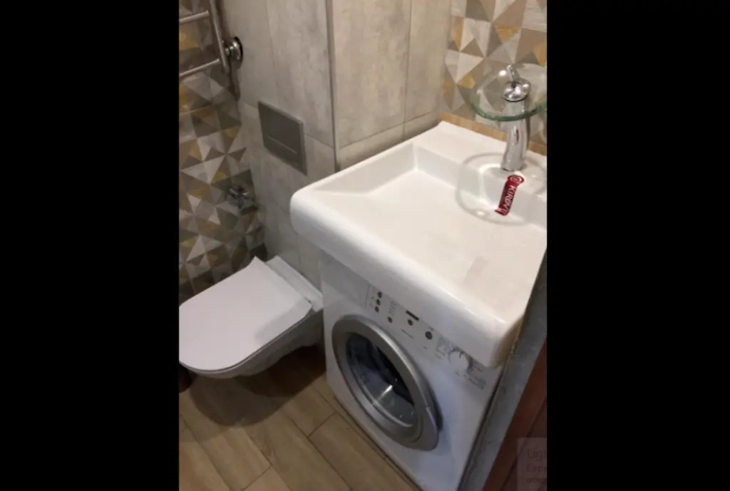 Добро пожаловать в столицу на улице Ботаническая 41