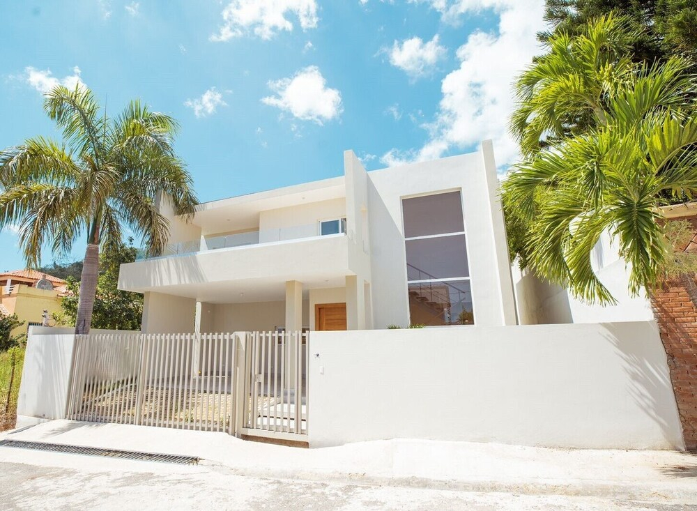 Luxury Villa Sunny BlueSky Ocean Mtn View