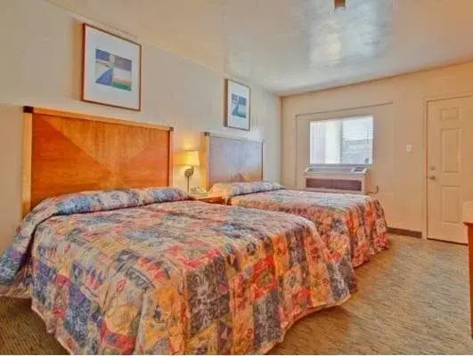 Payless Inn