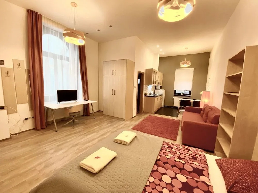 GRACIA APARTMENT HOUSE