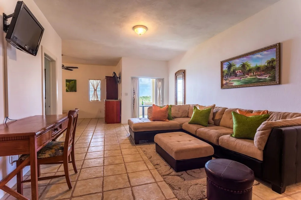 The Manoah Boutique Hotel