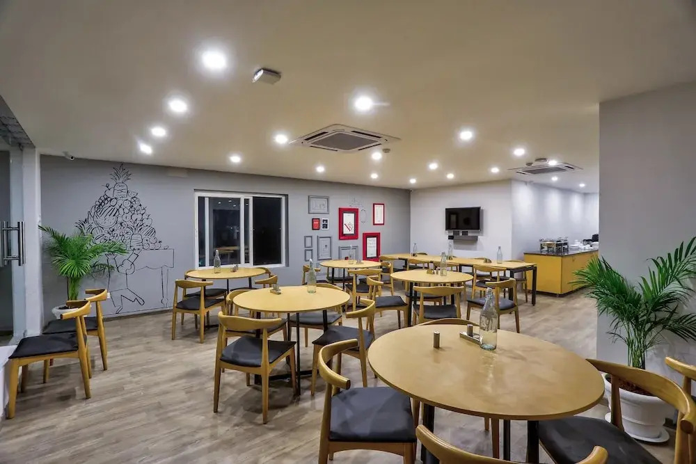 OYO Townhouse 156 Maraimalai Nagar