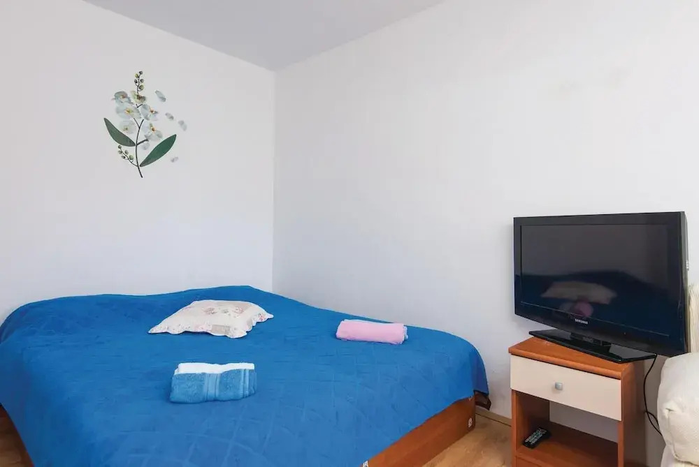 Amazing Home in Racisce With Wifi and 1 Bedrooms