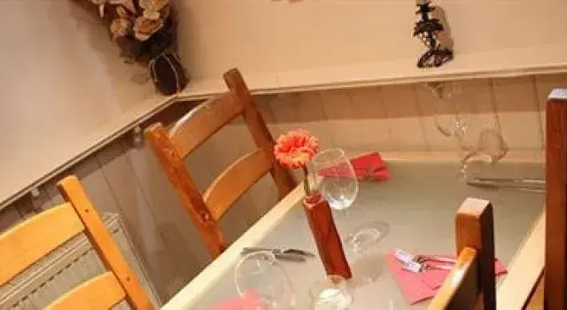 The Rooms at the Nook