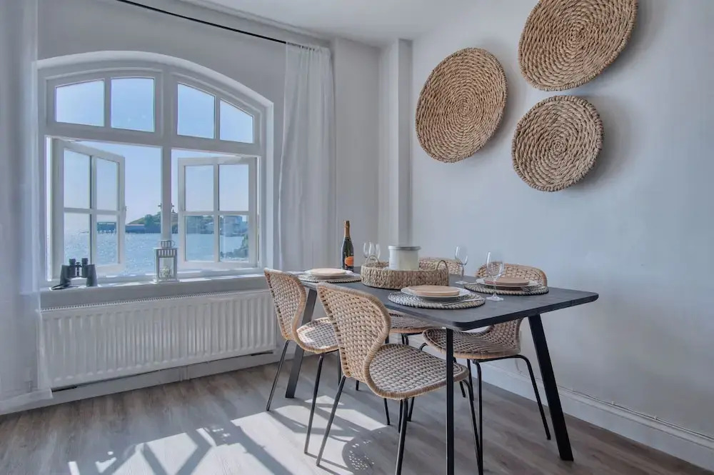 The Sand Castle - 2 Bedroom Apartment - Tenby