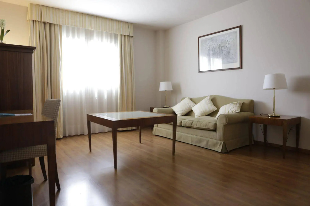 Sercotel Avenida Almería