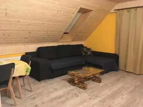 Privat 66