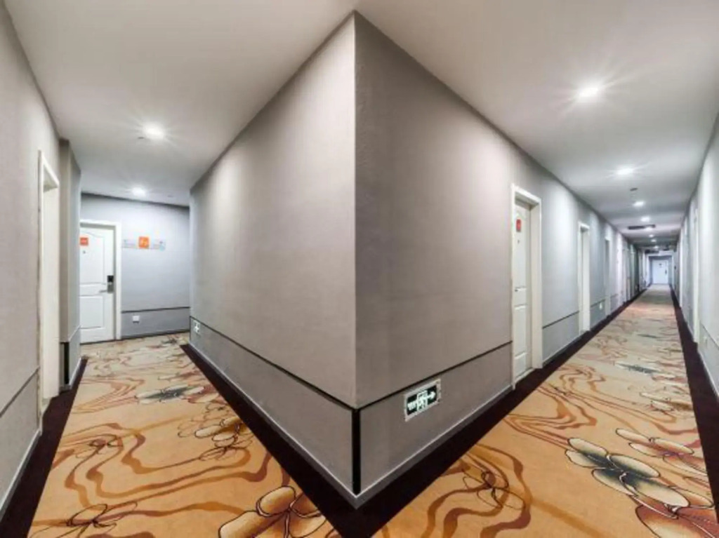 Jinwang Hotel (Hangzhou Qianjiang New Town Jingfang Metro Station)