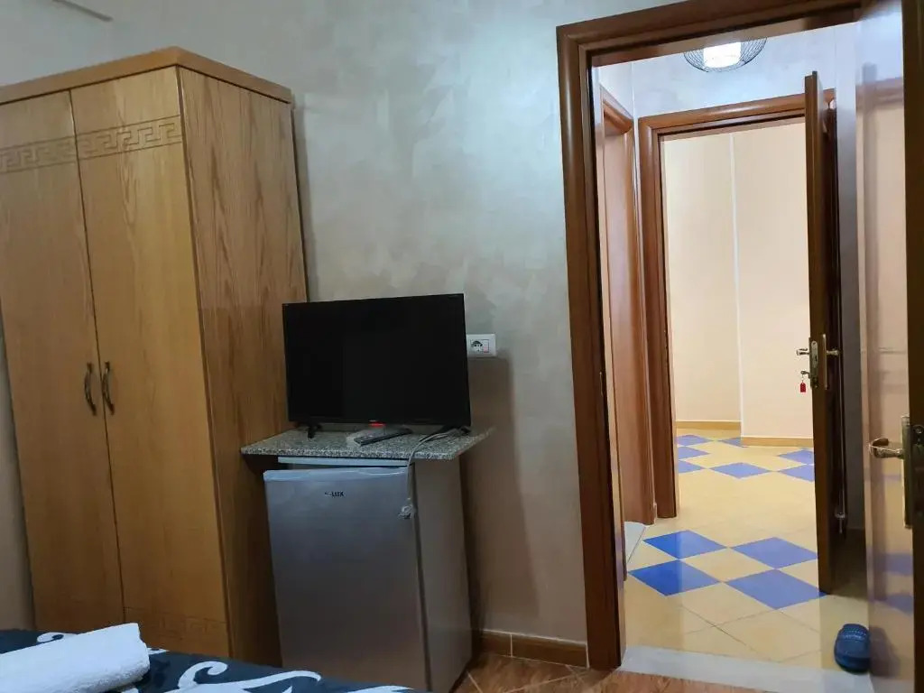 Kompleksi GJONI