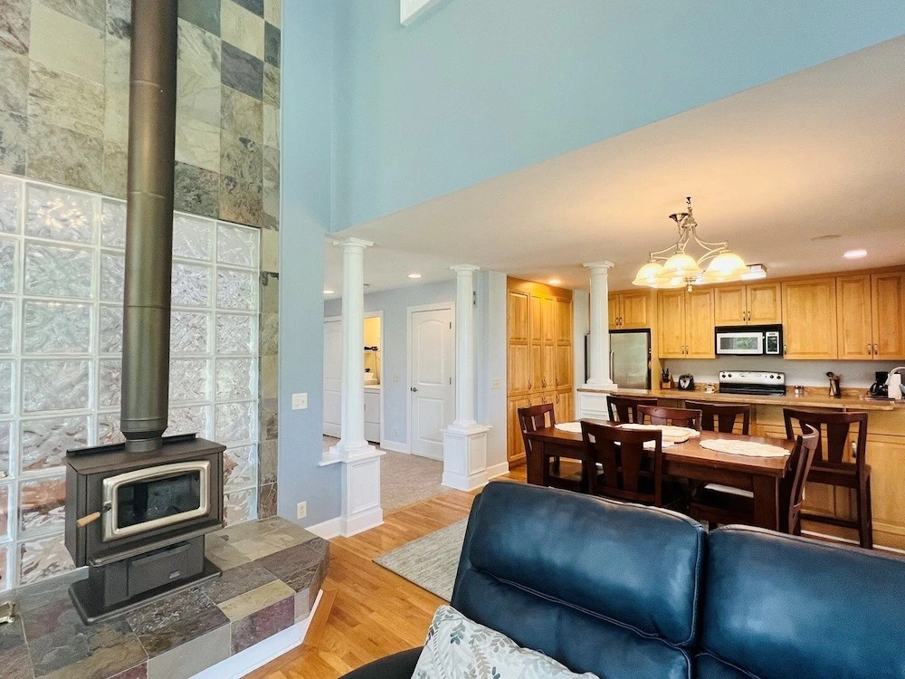 Fairway To Heaven 3 Bedroom Home by RedAwning