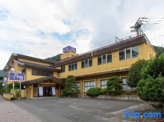 OYO Ryokan Tsuki no Niwa Bandai-Atami Onsen