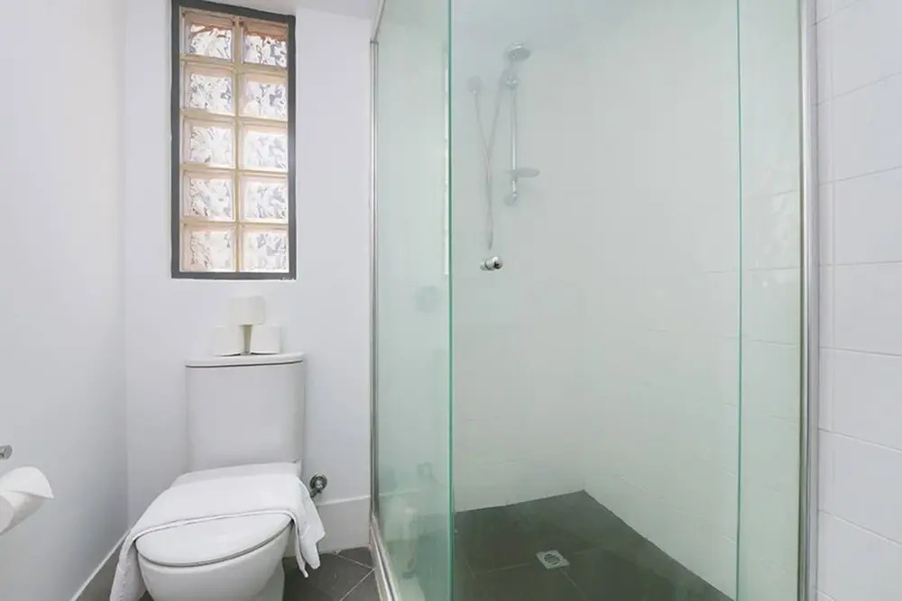 Convenient 3 Bedroom Apartment Close to Casino and CBD