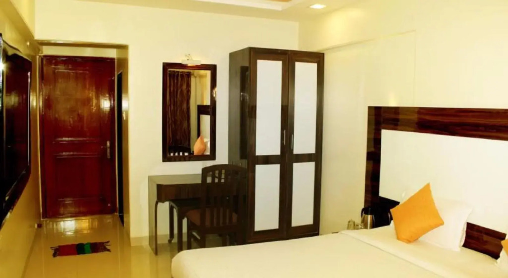 Hotel Mina International