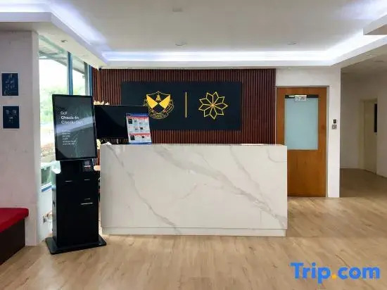 Tanjong Subang Jaya - Self Check-In