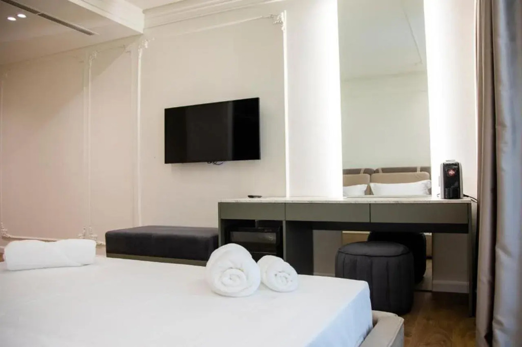 Adore Boutique Hotel