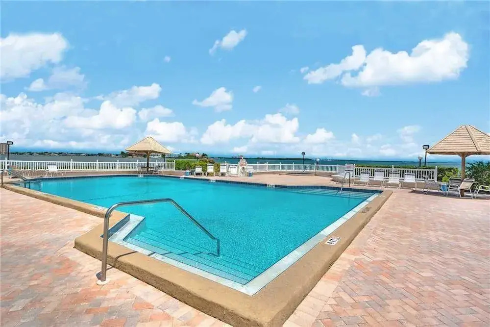 Palma Del Mar E608 - Two Bedroom Condo