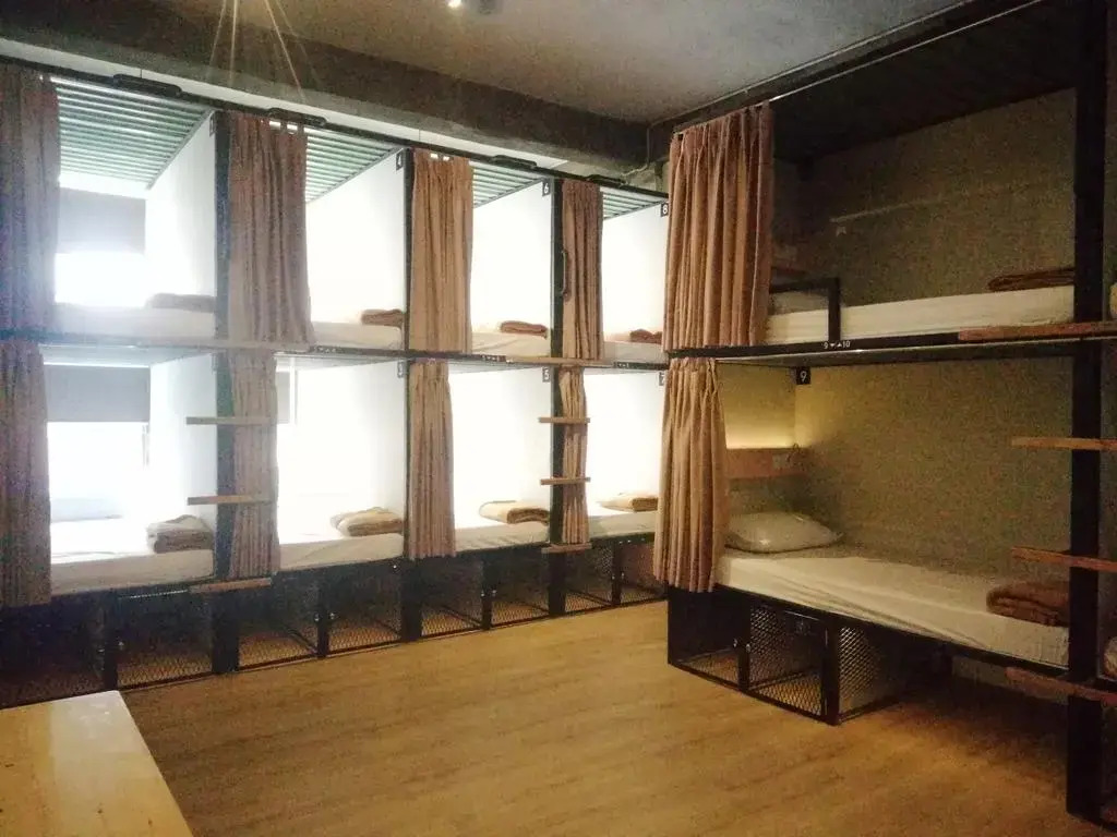 Pinxs Hostel Gunung Sahari