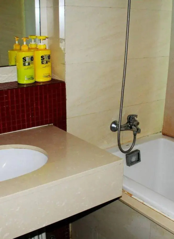 Enji Apartment Hotel Bainianhui - Dalian