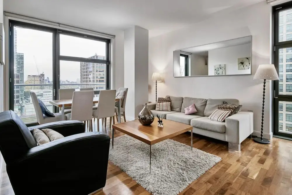 Canary Wharf - Corporate River View Apartments