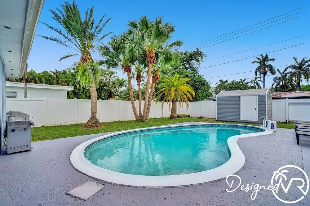Modern 5BR with Private Heated Pool
