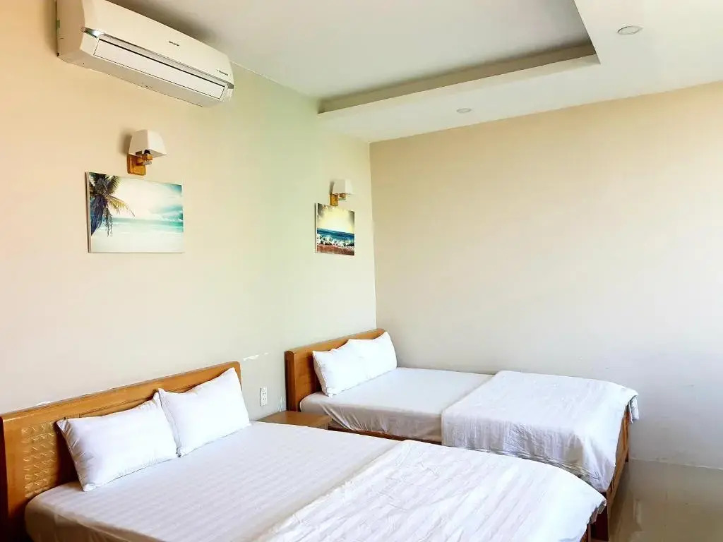 Premium Beach Condotel 3