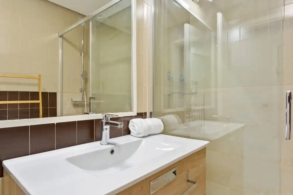 Amazing 1bed Apt, Sleeps 4 Near Sol, 1min to Metro