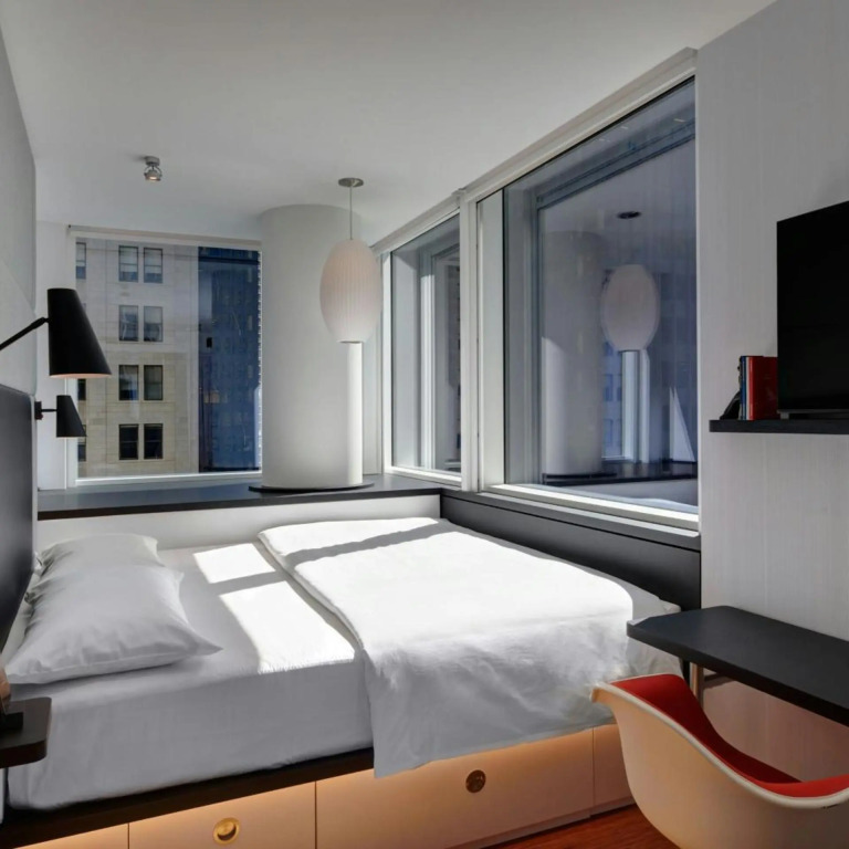 citizenM Chicago Downtown