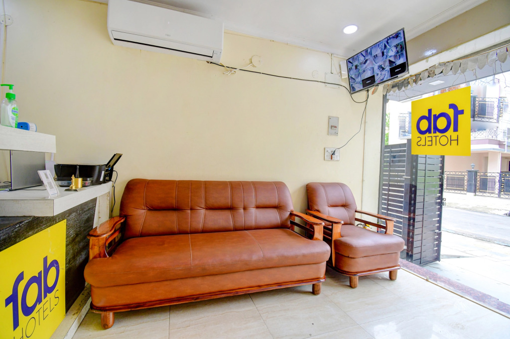 FabHotel Town Inn
