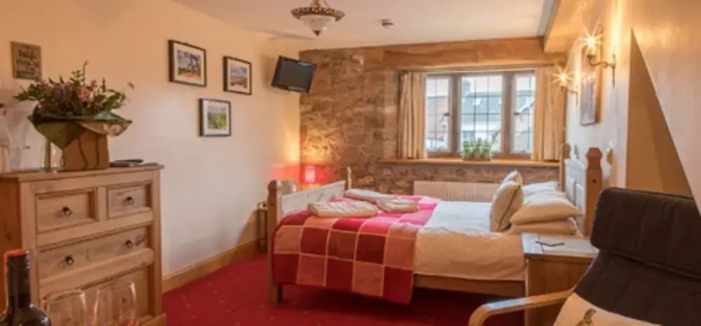 The George Hotel