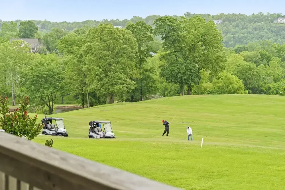 Tee Time on Turnberry Surrounded by the Shore of Lake Taneycomo