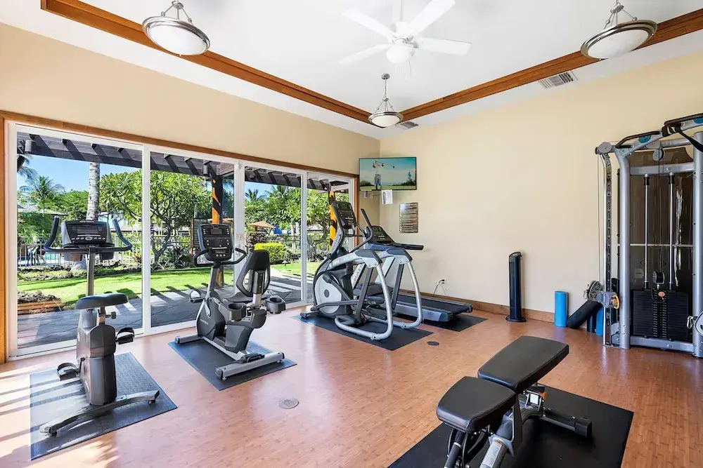 Ocean & Mountain Views - 2BR With Loft, 4 Beds - Relax in Luxury - Vrkcv
