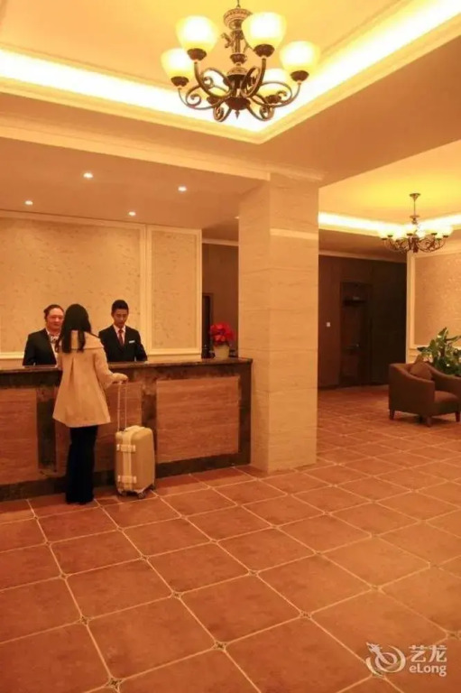 Theme Holiday Hotel