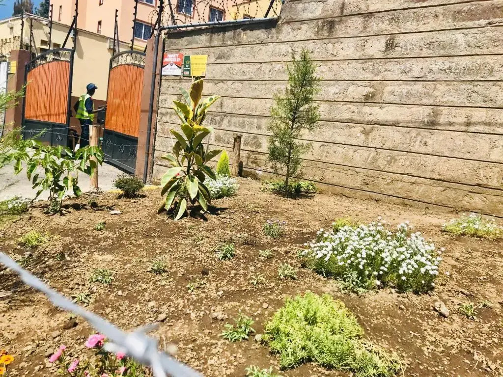 Royal furnished apartment with pool Nakuru milimani J10