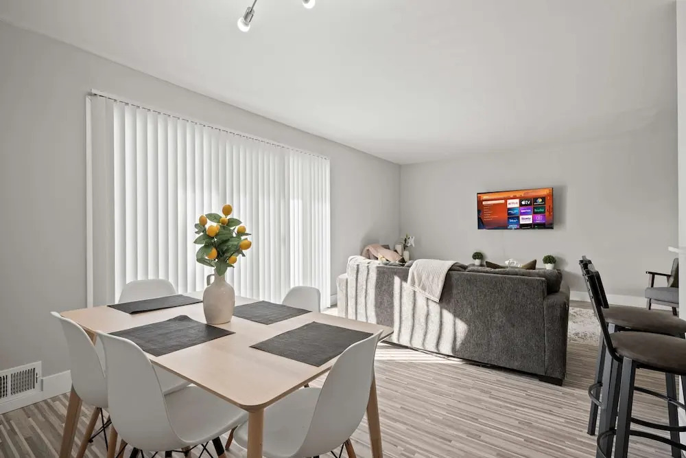 A Unique 2BR 2BA Stay