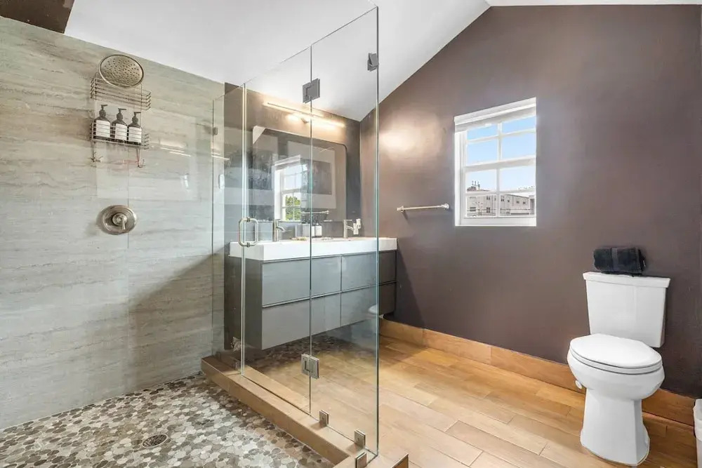 Luxe 5BR 4BA Heated Pool 10 Min to Beach BBQ