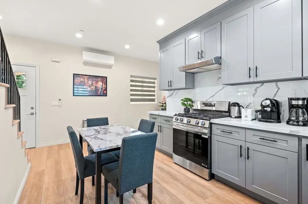 Modern Getaway Near Pasadena Dtla