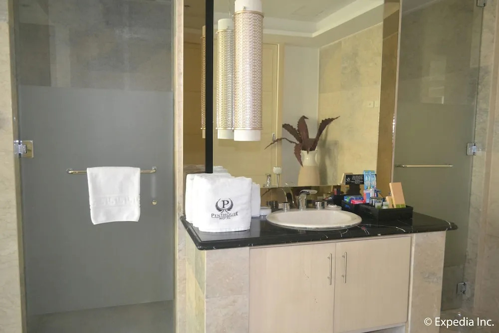 The penthouse hotel and residences
