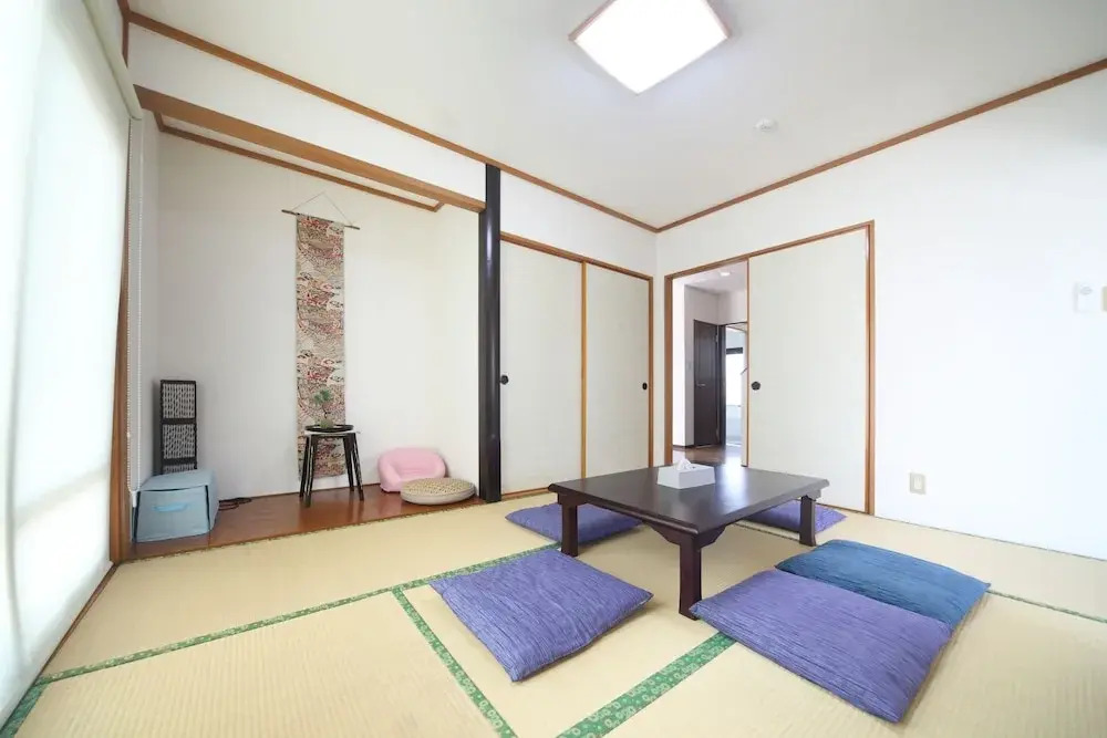 Yomitan Zakimi House