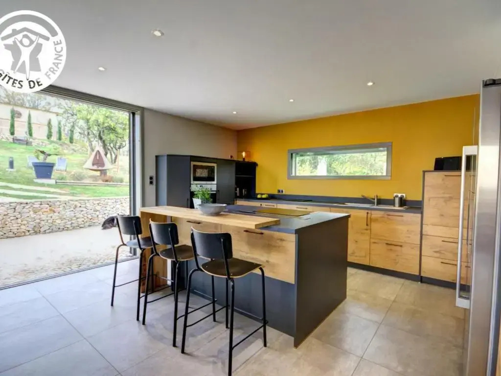 Gîte de Charme pour 6 pers, Jardin & Étang privé - FR-1-496-157