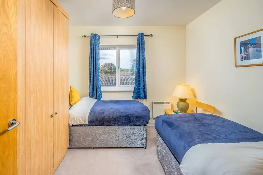 Cozy 2 bed Room Flat, Walking Distance From Excel