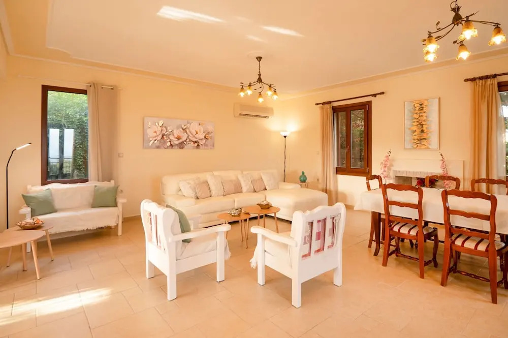 Villa Asteri With 3 Bedrooms and 3 Bathrooms