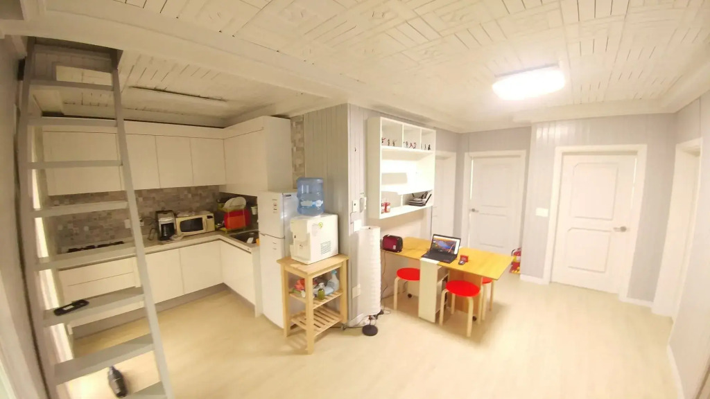 Hause Itaewon