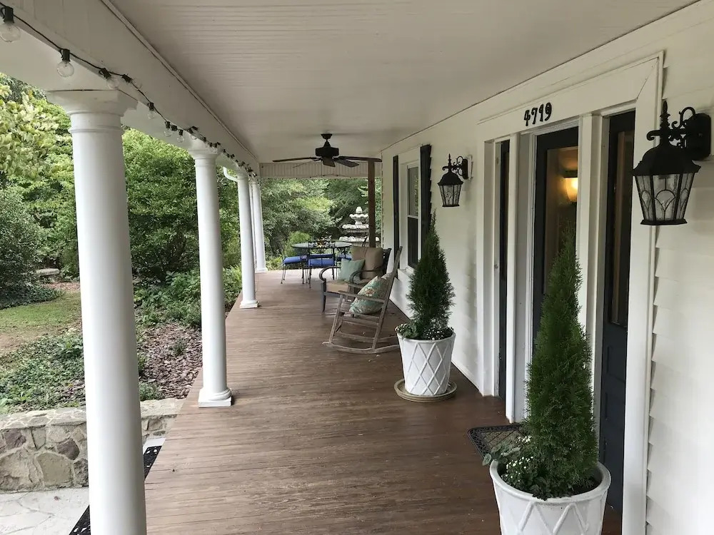 The Groome Inn