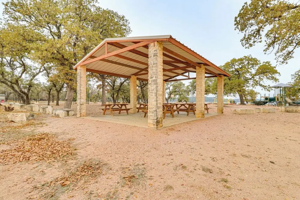 Modern Point Venture Vacation Rental w/ Deck!